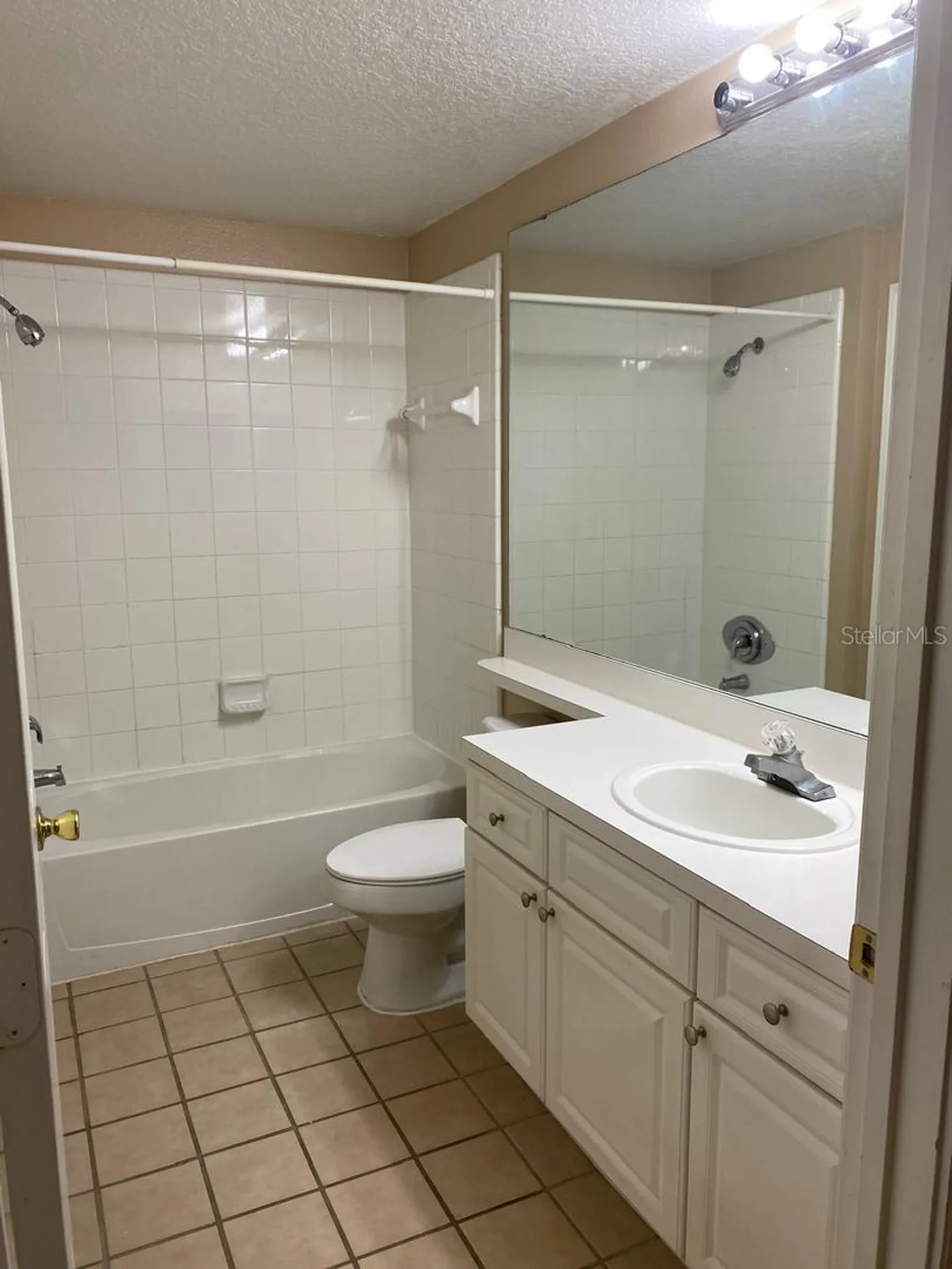 14341 Fredricksburg Dr Drive Orlando FL 32837