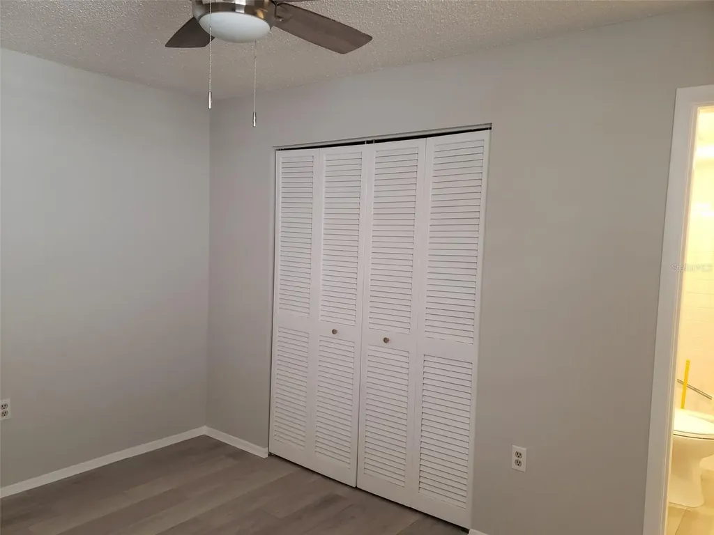 549 Lakeside Drive Bradenton FL 34210