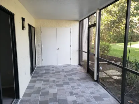 549 Lakeside Drive Bradenton FL 34210