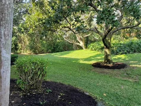 549 Lakeside Drive Bradenton FL 34210