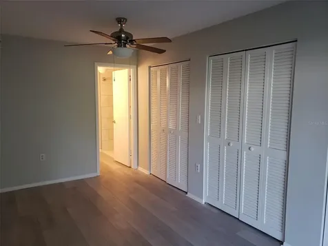 549 Lakeside Drive Bradenton FL 34210