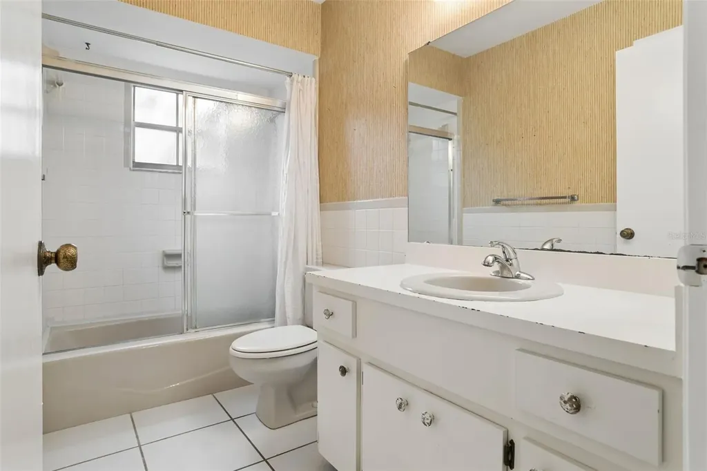 2801 Wilson Circle Lutz FL 33548