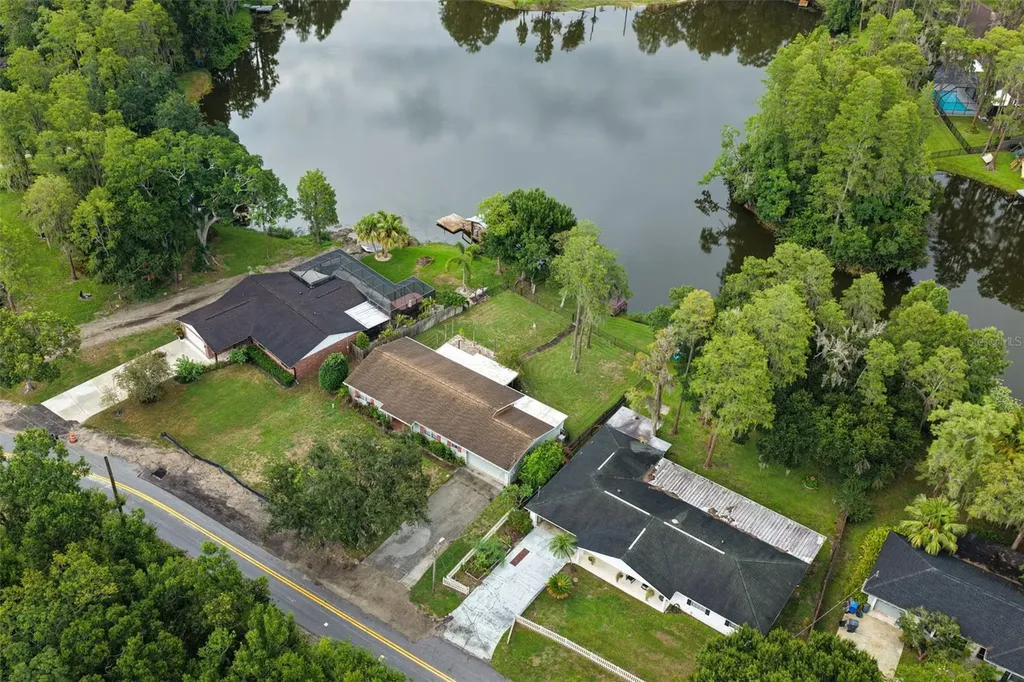 2801 Wilson Circle Lutz FL 33548