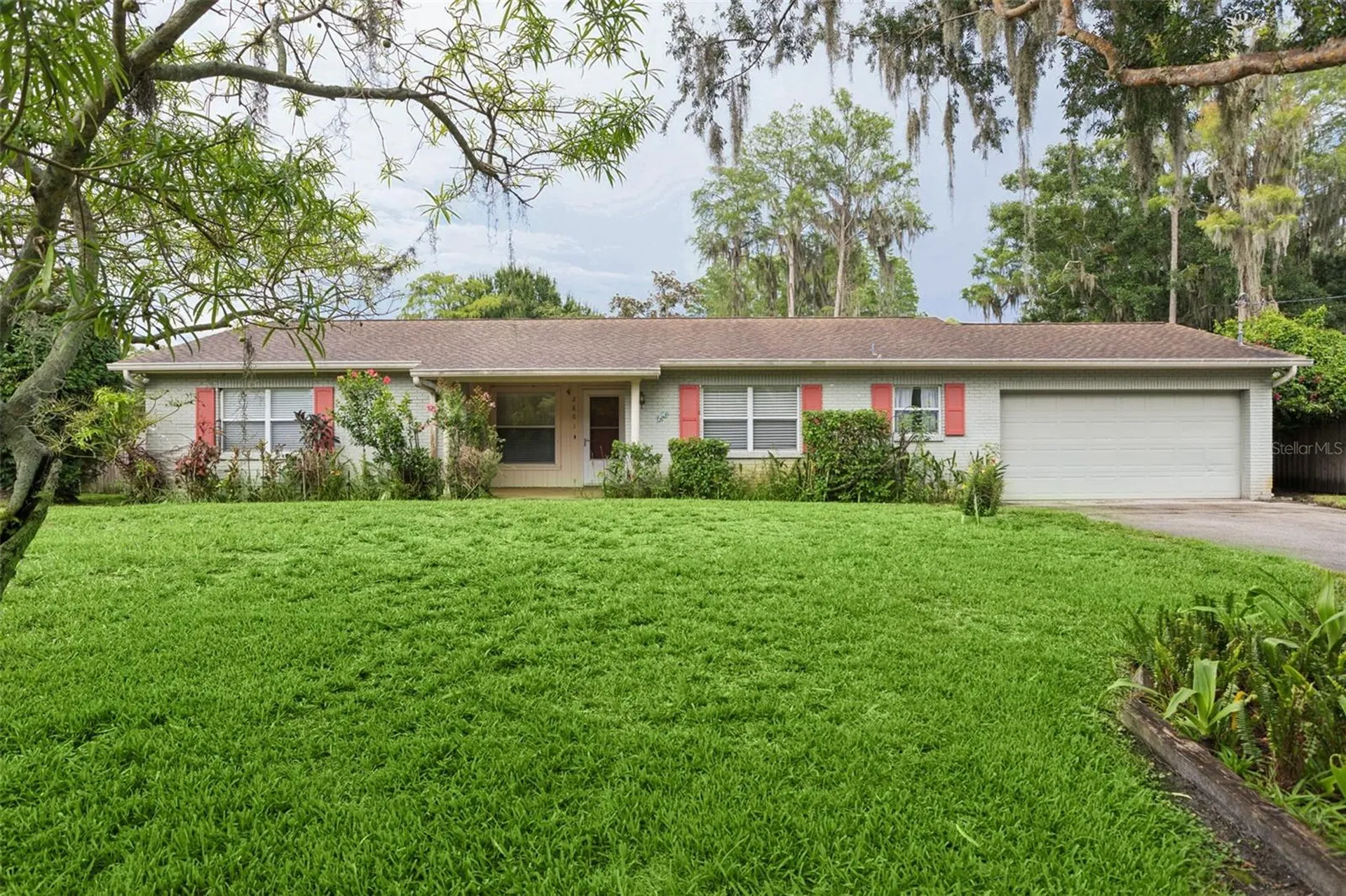 2801 Wilson Circle Lutz FL 33548