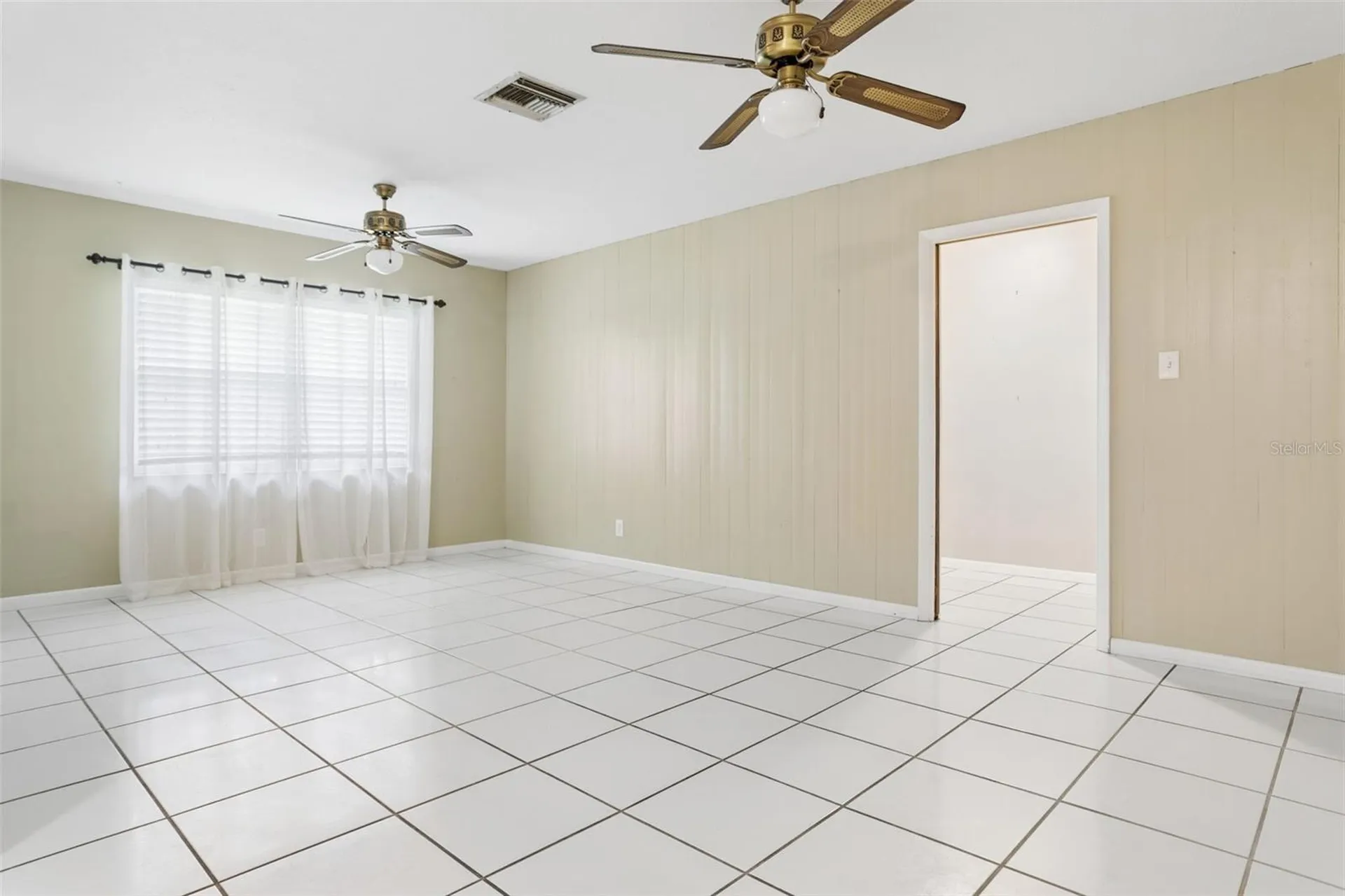 2801 Wilson Circle Lutz FL 33548