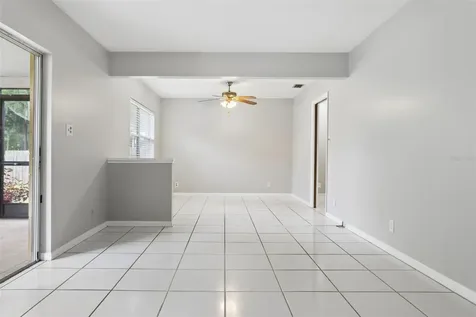 2801 Wilson Circle Lutz FL 33548