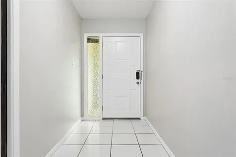 2801 Wilson Circle Lutz FL 33548