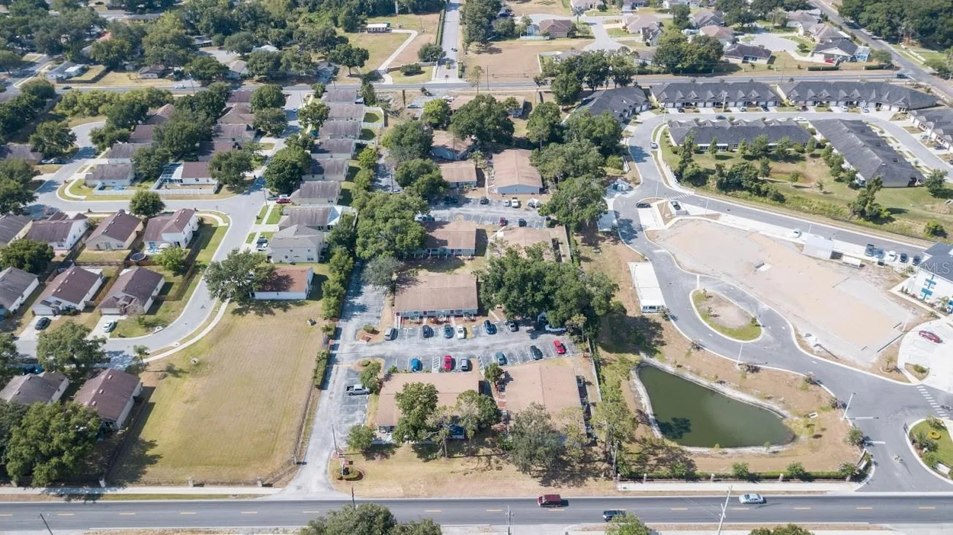 1400 Strawberry Place Plant City FL 33563