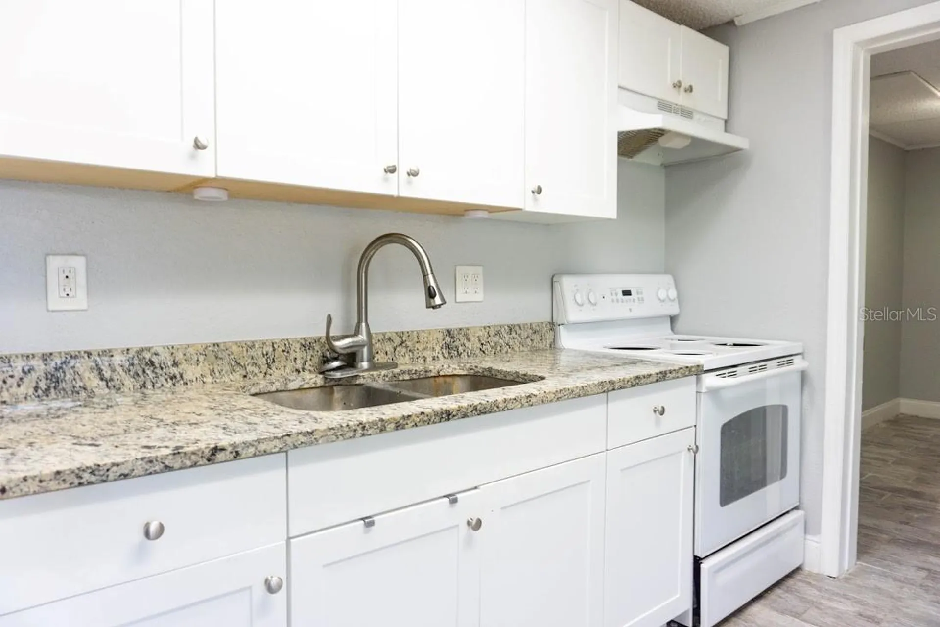 1400 Strawberry Place Plant City FL 33563