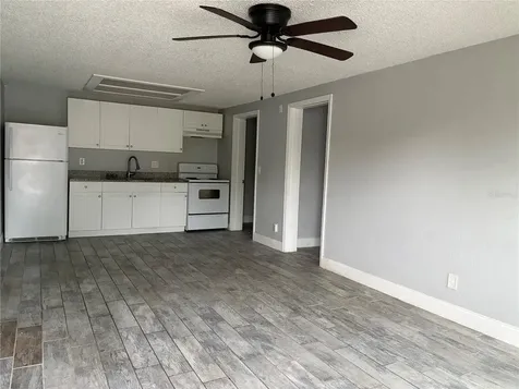 1400 Strawberry Place Plant City FL 33563