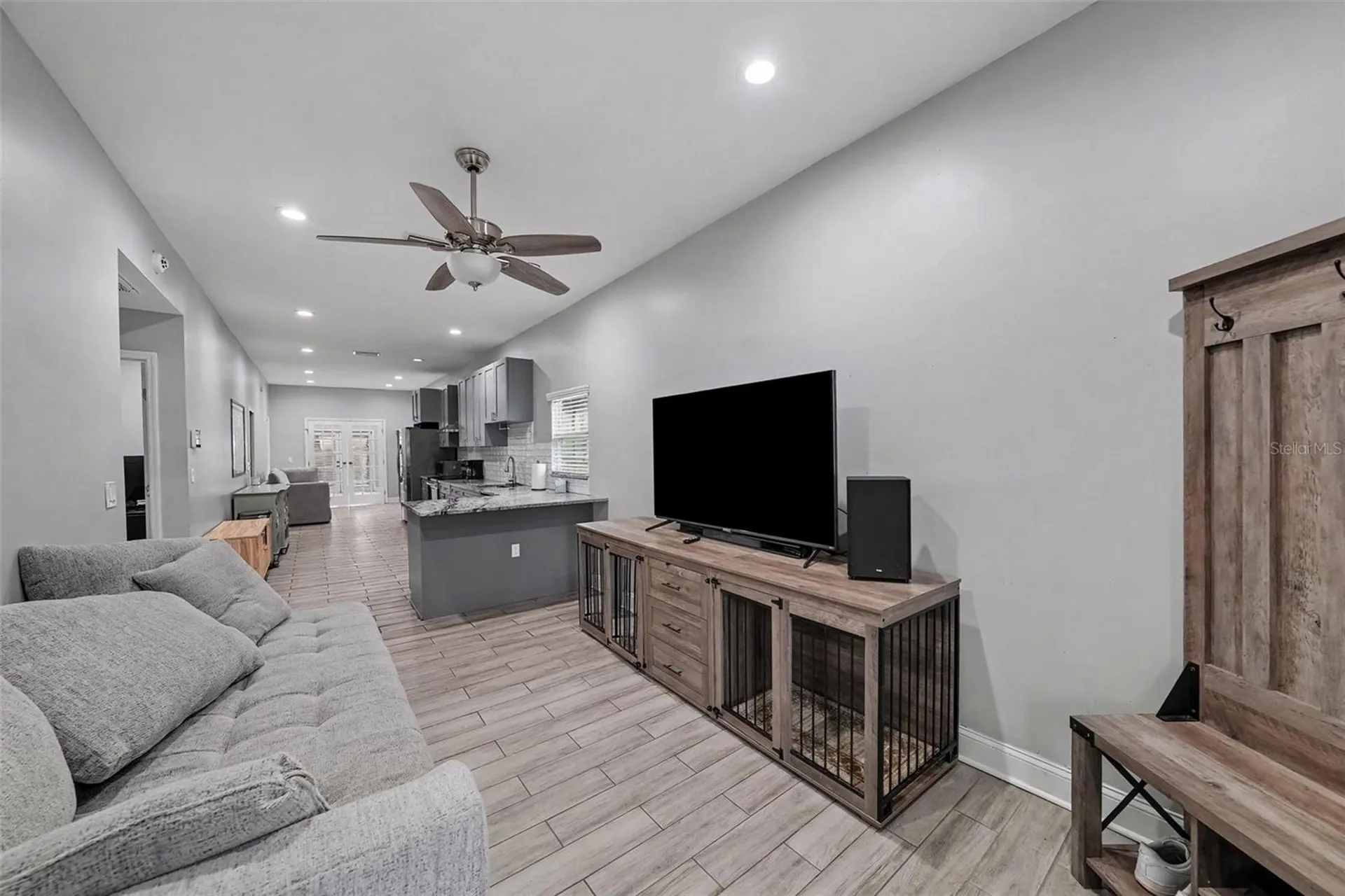 2341 W Chestnut Street Tampa FL 33607