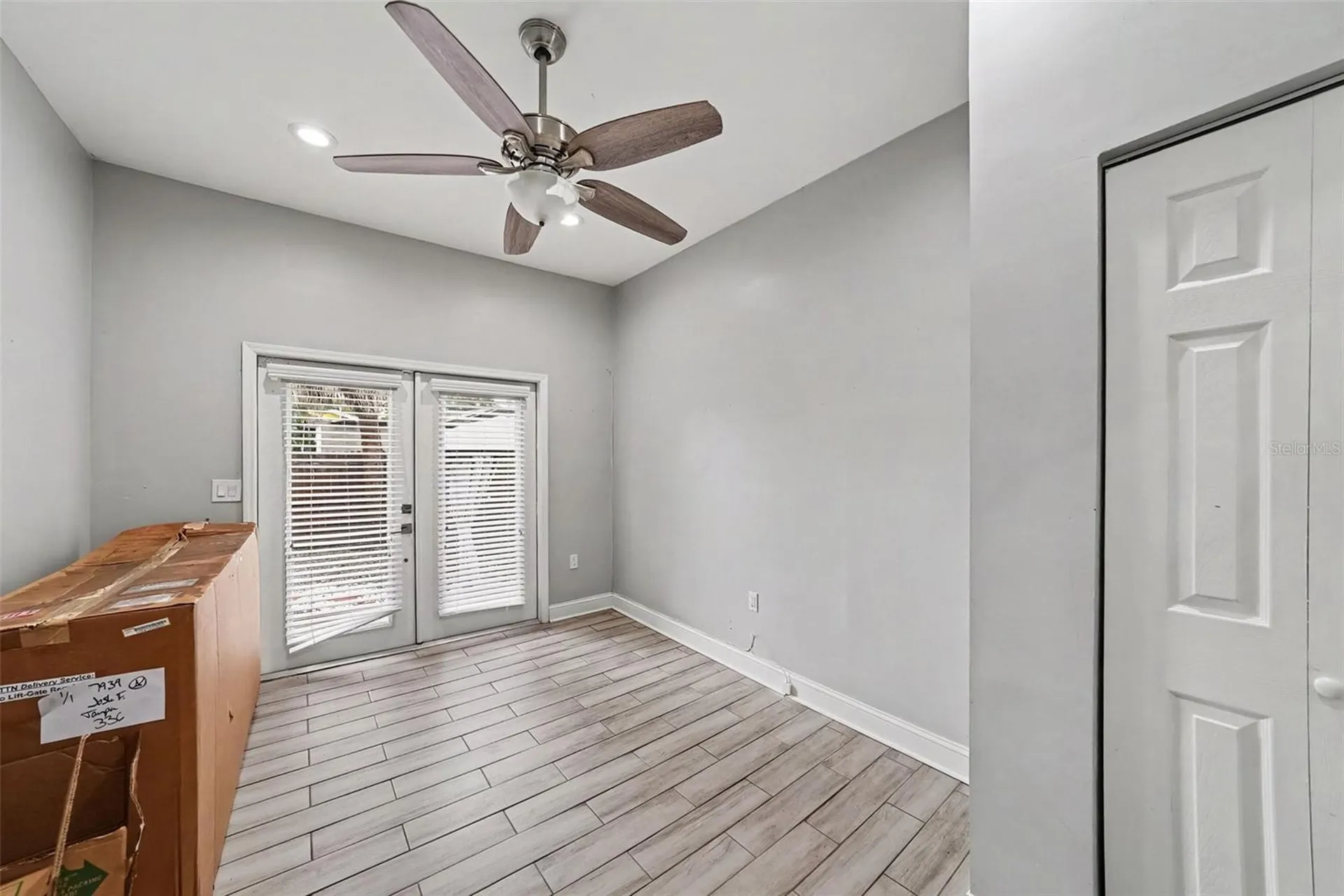 2341 W Chestnut Street Tampa FL 33607