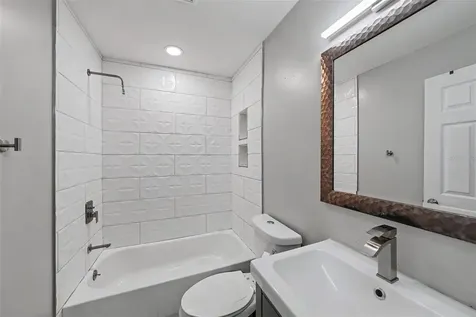 2341 W Chestnut Street Tampa FL 33607