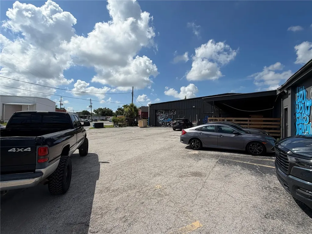 5983 49th Street N St Petersburg FL 33709