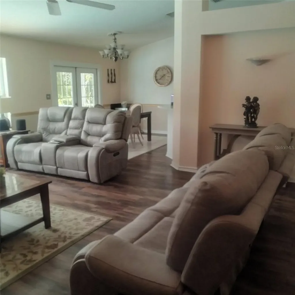 15301 Montreat Way Tampa FL 33625