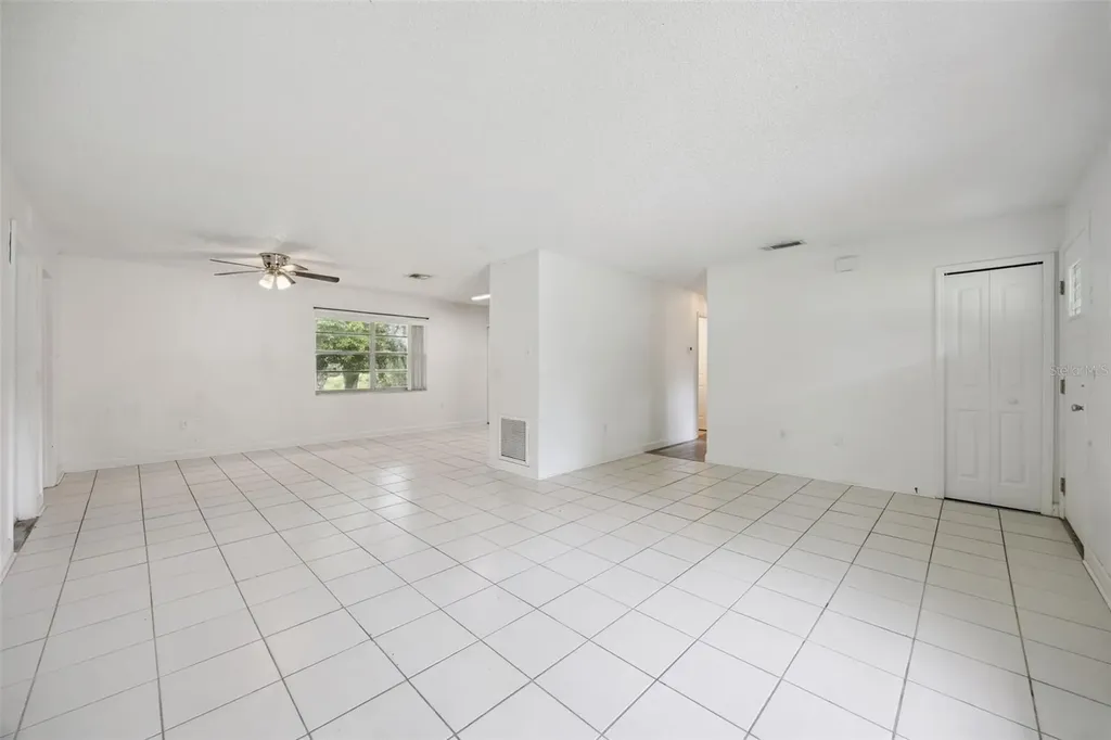 397 S Orange Avenue Orange City FL 32763
