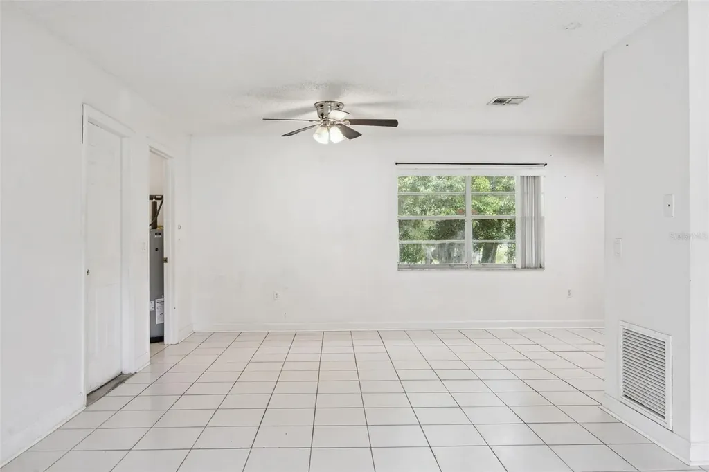 397 S Orange Avenue Orange City FL 32763