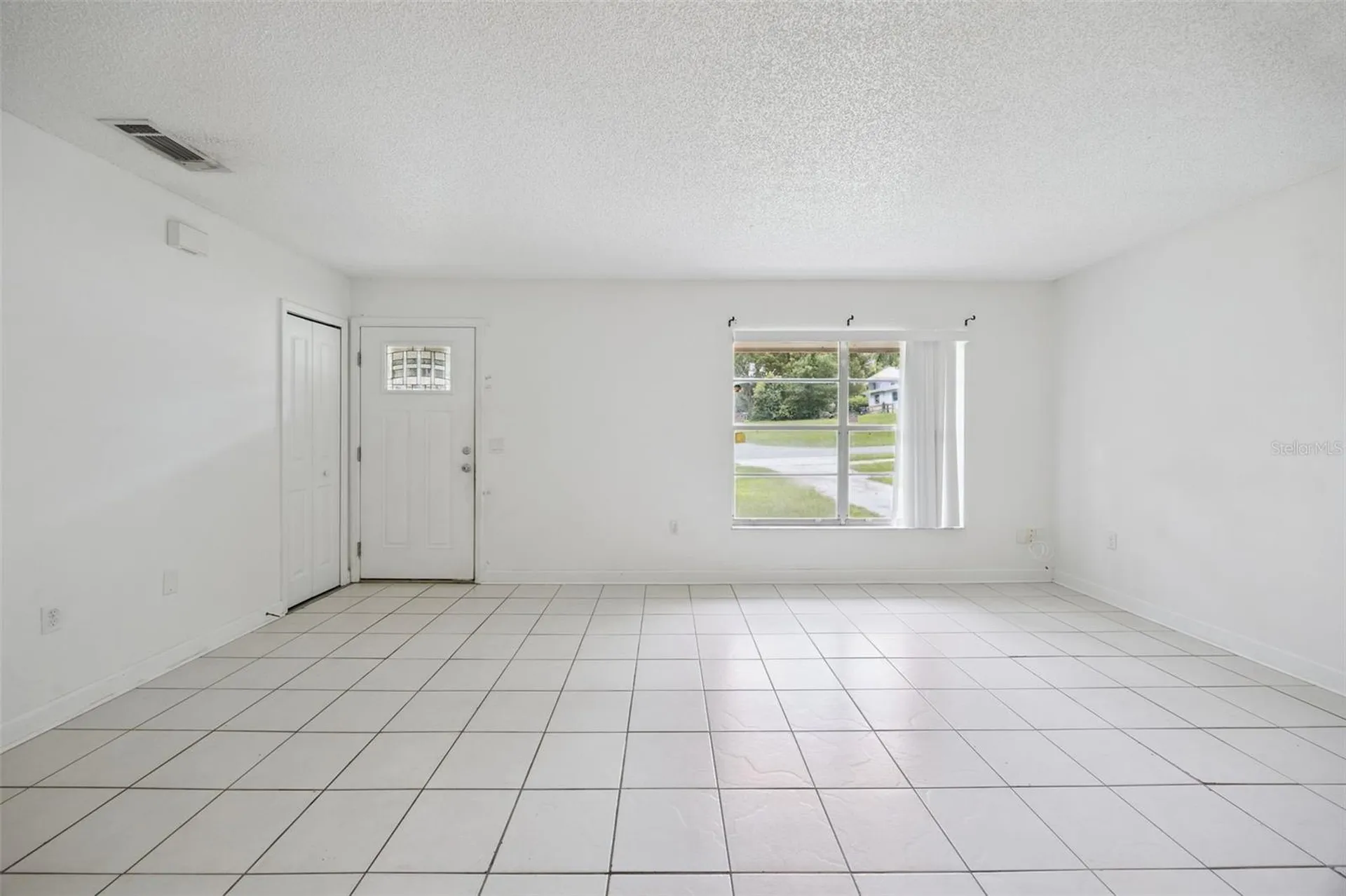 397 S Orange Avenue Orange City FL 32763