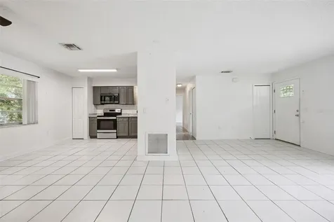 397 S Orange Avenue Orange City FL 32763