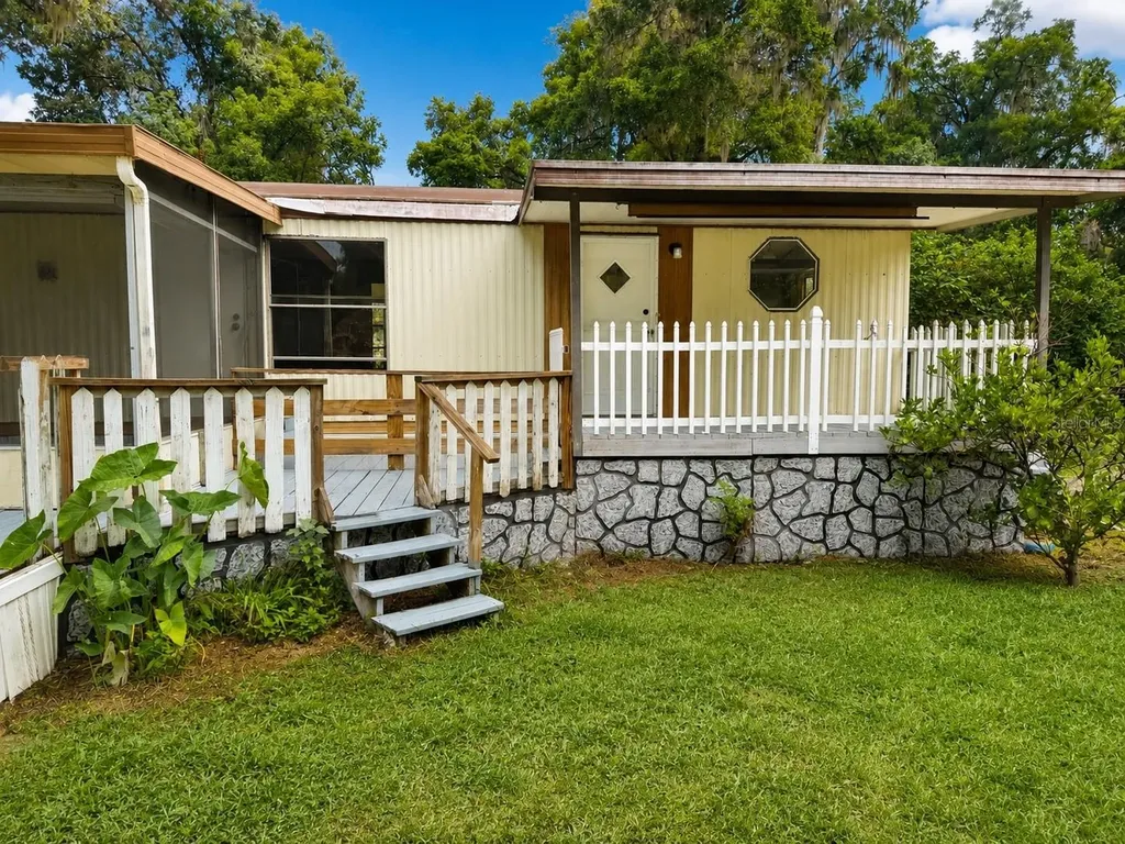 3820 SE 93rd Place Ocala FL 34480