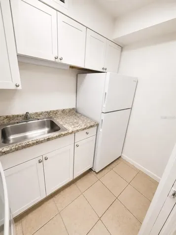1727-1727 NE 2nd Street Ocala FL 34470