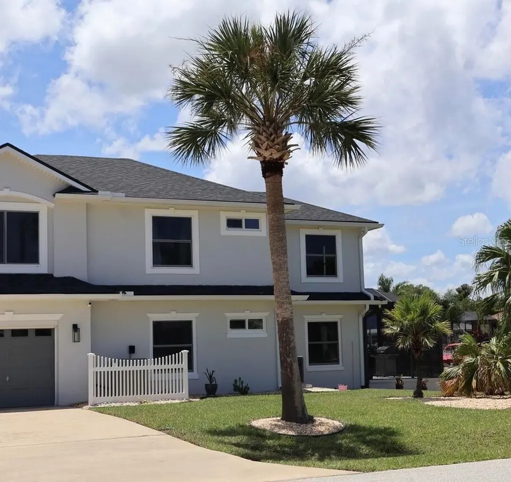 2 Colony Court Palm Coast FL 32137