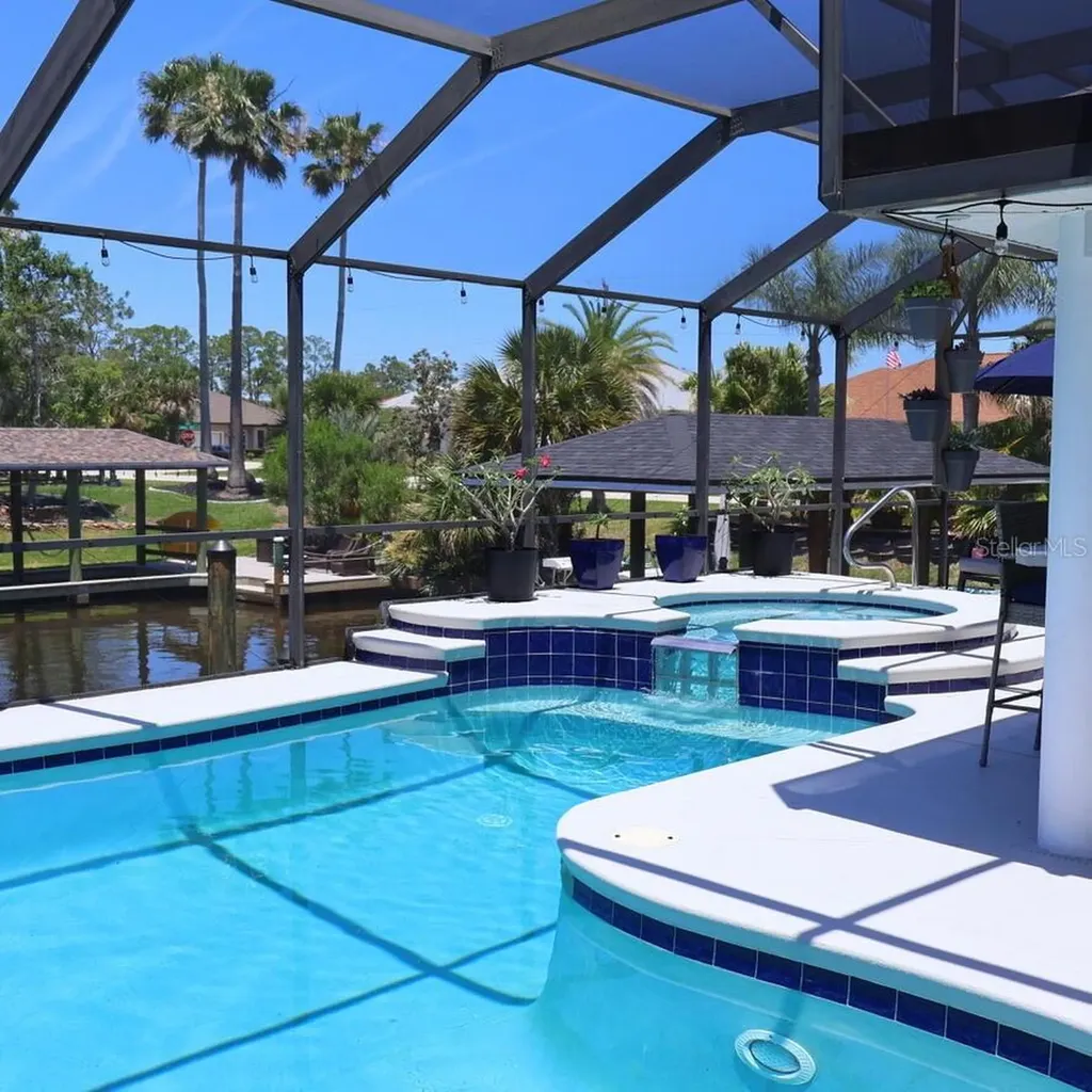2 Colony Court Palm Coast FL 32137