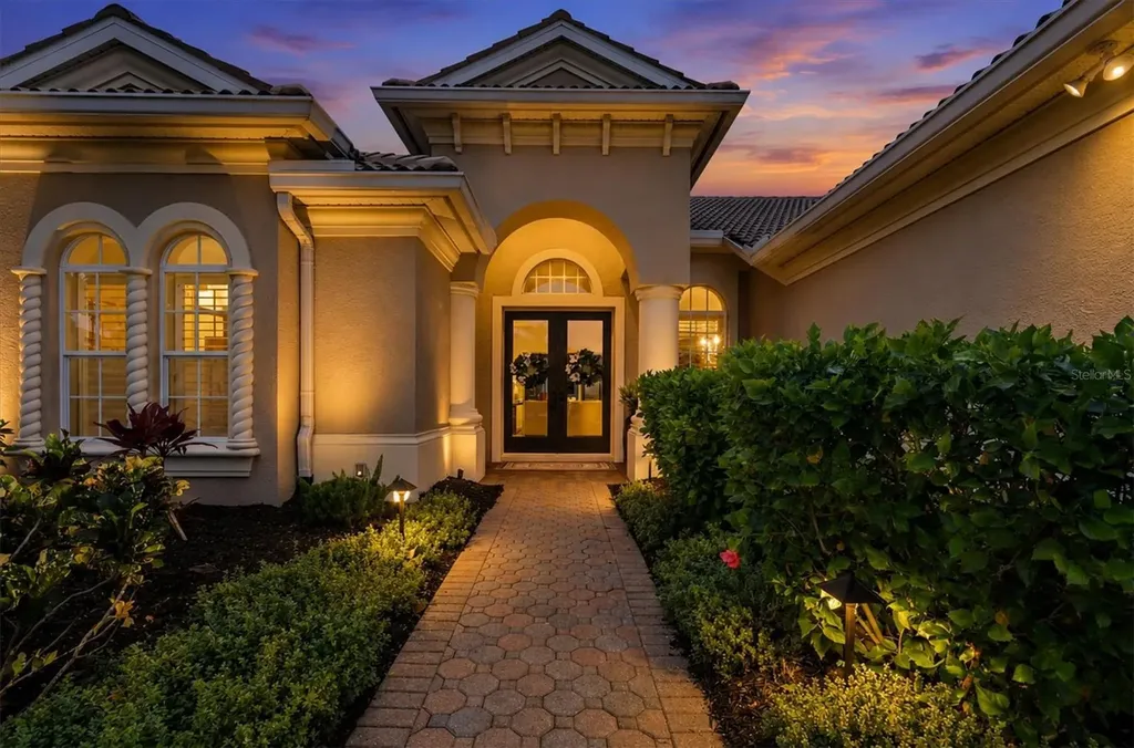6806 Dominion Lane Lakewood Ranch FL 34202