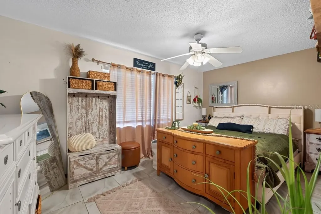 10081 60th Court N Pinellas Park FL 33782