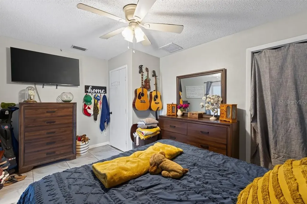 10081 60th Court N Pinellas Park FL 33782