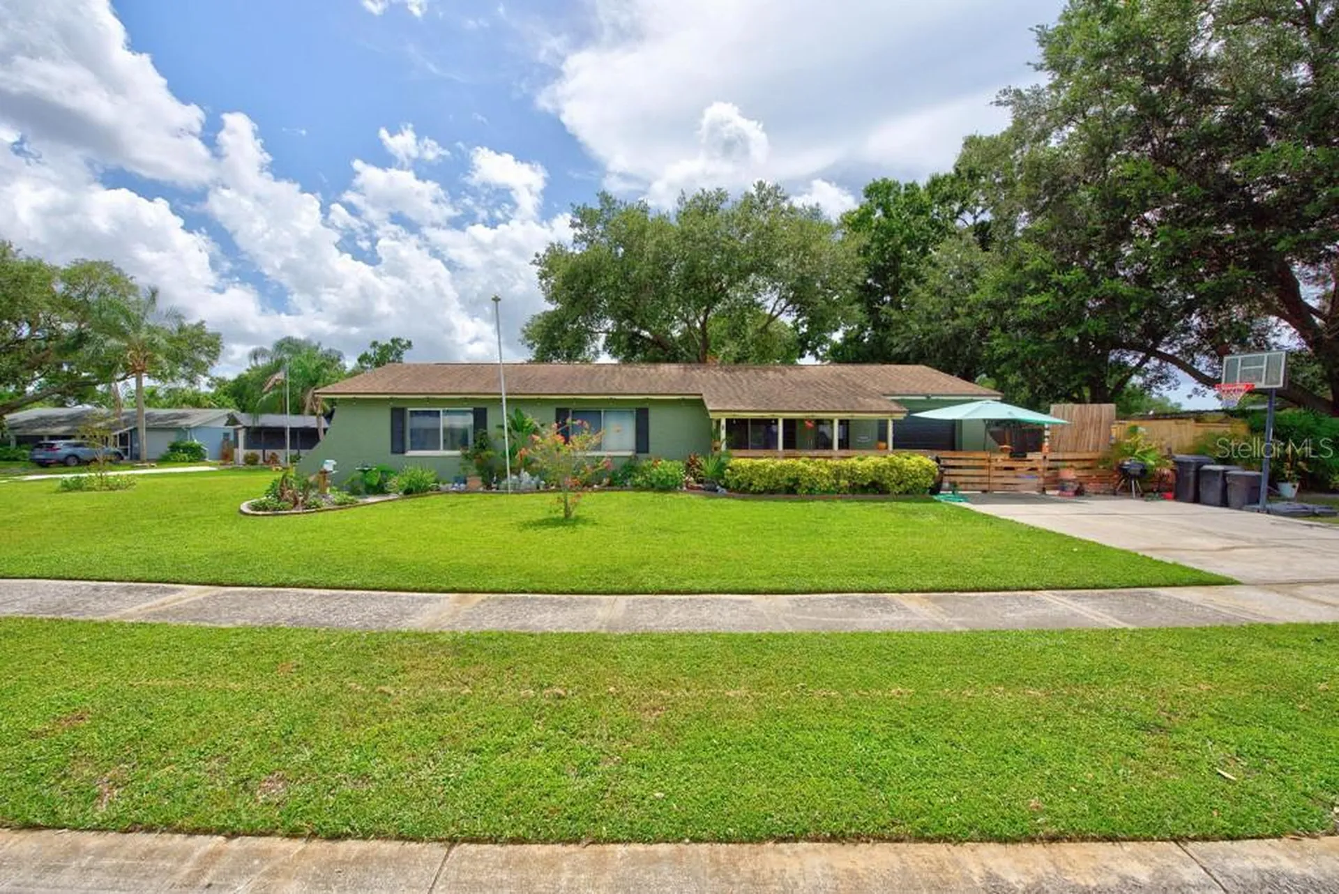 10081 60th Court N Pinellas Park FL 33782