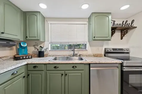 10081 60th Court N Pinellas Park FL 33782