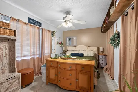 10081 60th Court N Pinellas Park FL 33782