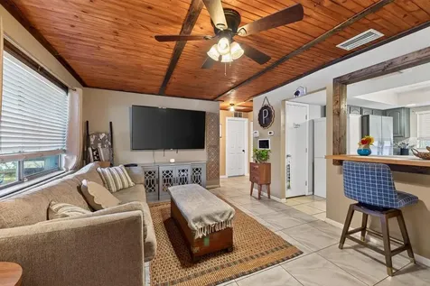 10081 60th Court N Pinellas Park FL 33782