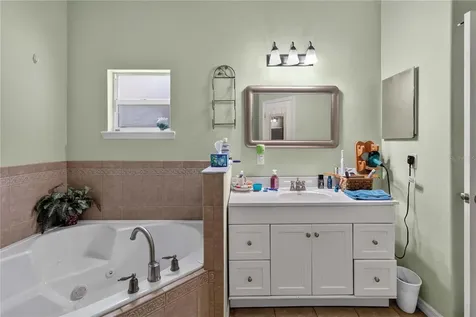 1260 Pecan Street Kissimmee FL 34744