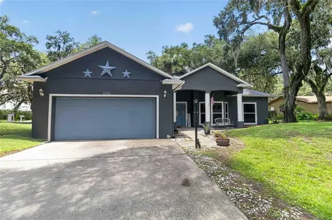 1260 Pecan Street Kissimmee FL 34744