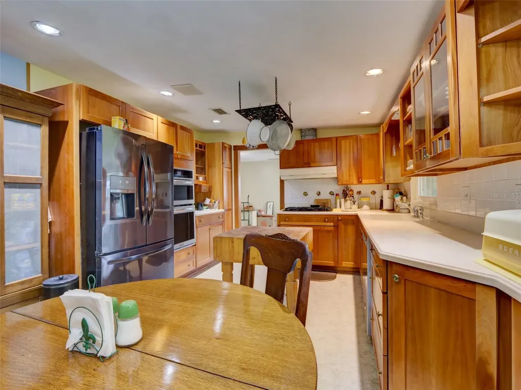 314 N York Street Bushnell FL 33513