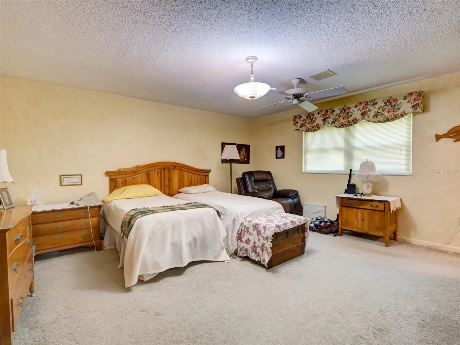 314 N York Street Bushnell FL 33513