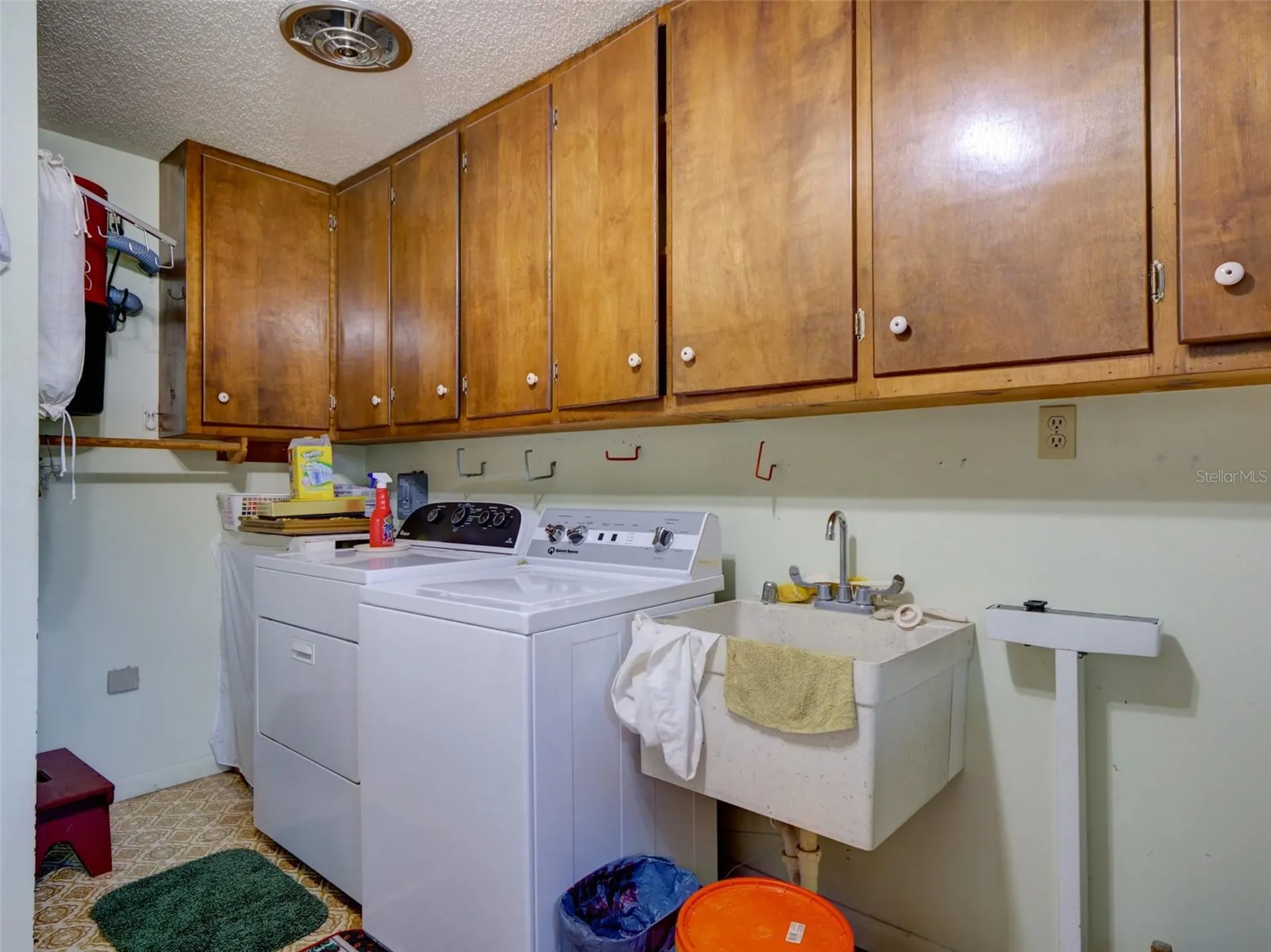 314 N York Street Bushnell FL 33513
