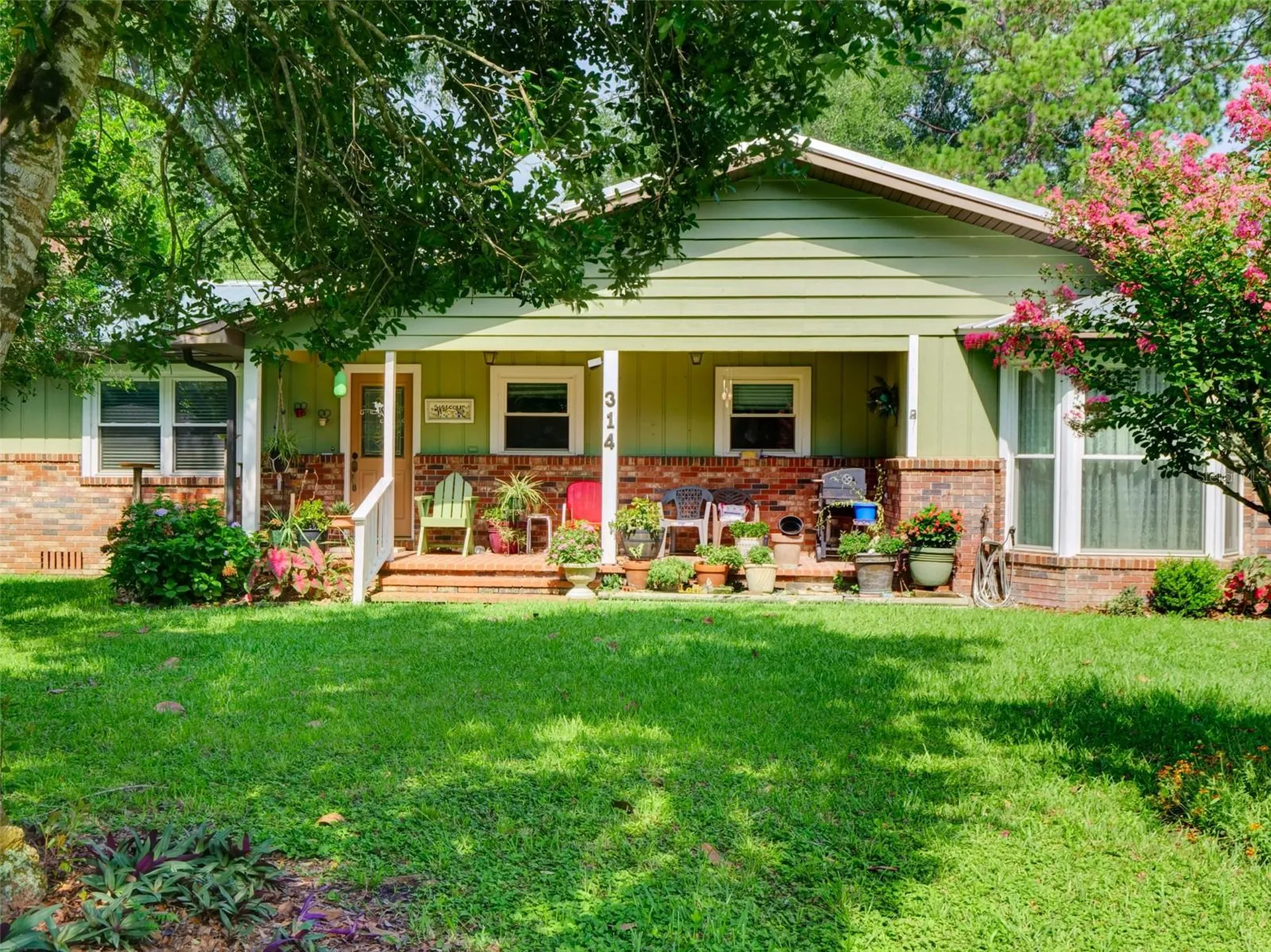 314 N York Street Bushnell FL 33513