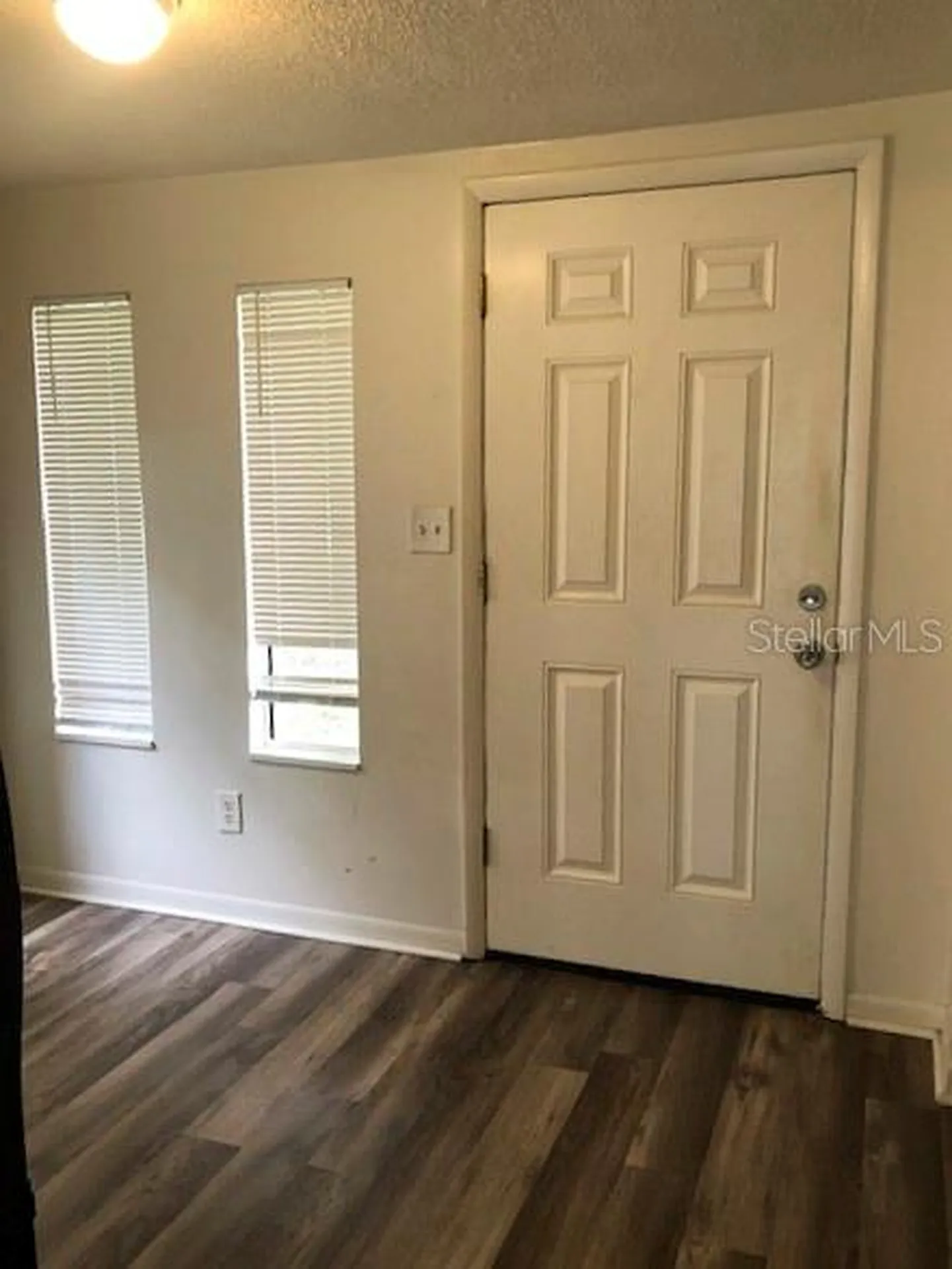 5555 Barton Drive Orlando FL 32807