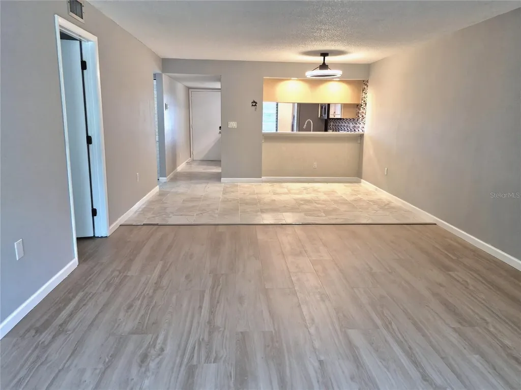 222 Caryl Way Oldsmar FL 34677
