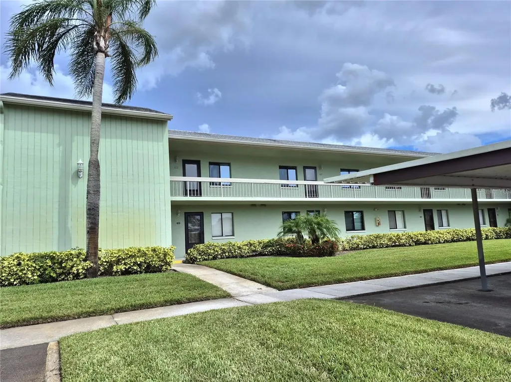 222 Caryl Way Oldsmar FL 34677