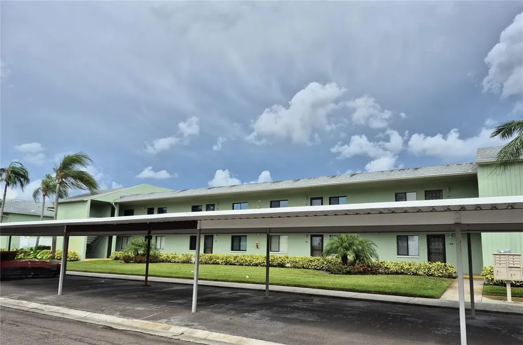 222 Caryl Way Oldsmar FL 34677