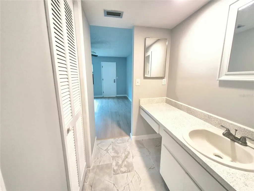 222 Caryl Way Oldsmar FL 34677
