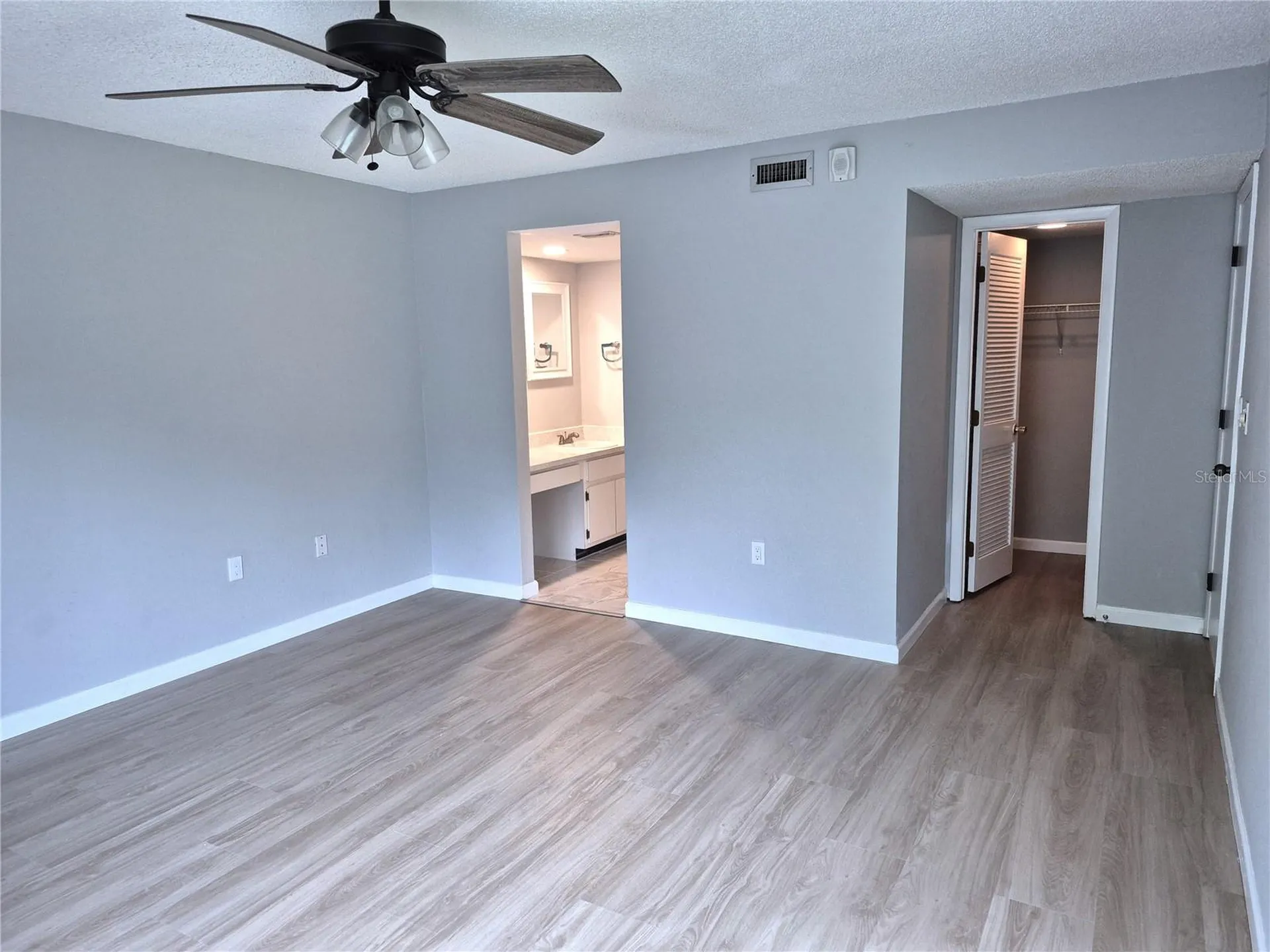 222 Caryl Way Oldsmar FL 34677