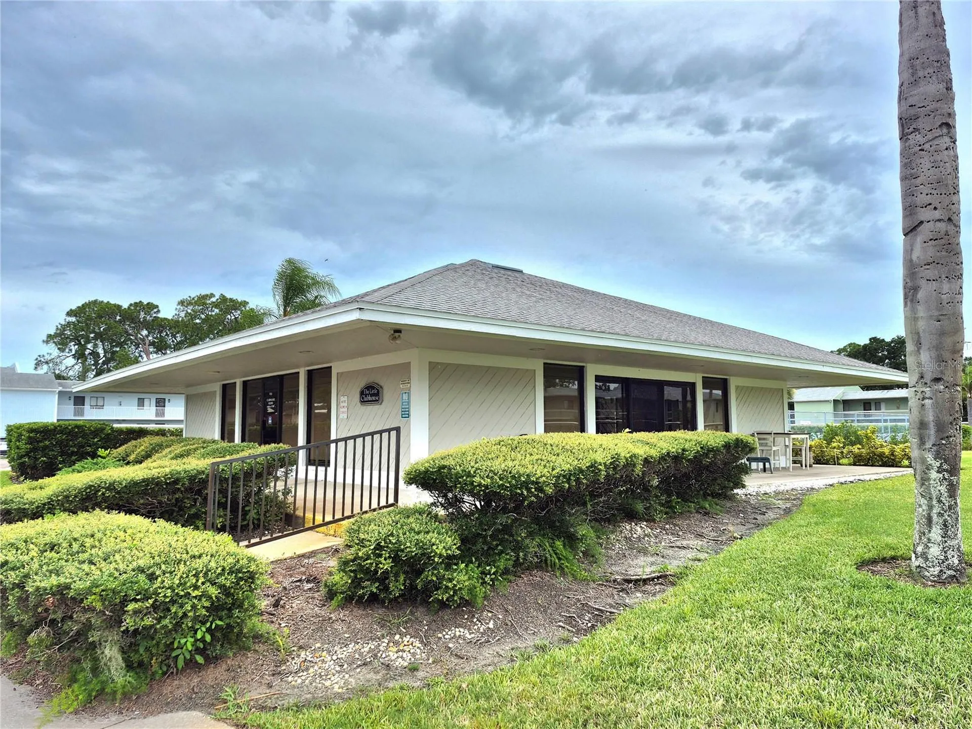 222 Caryl Way Oldsmar FL 34677