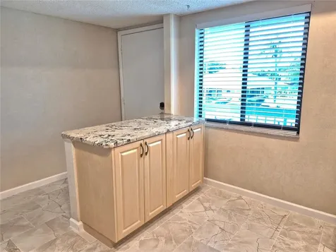 222 Caryl Way Oldsmar FL 34677