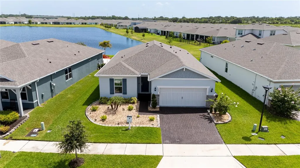 1994 Spring Shower Circle Kissimmee FL 34744