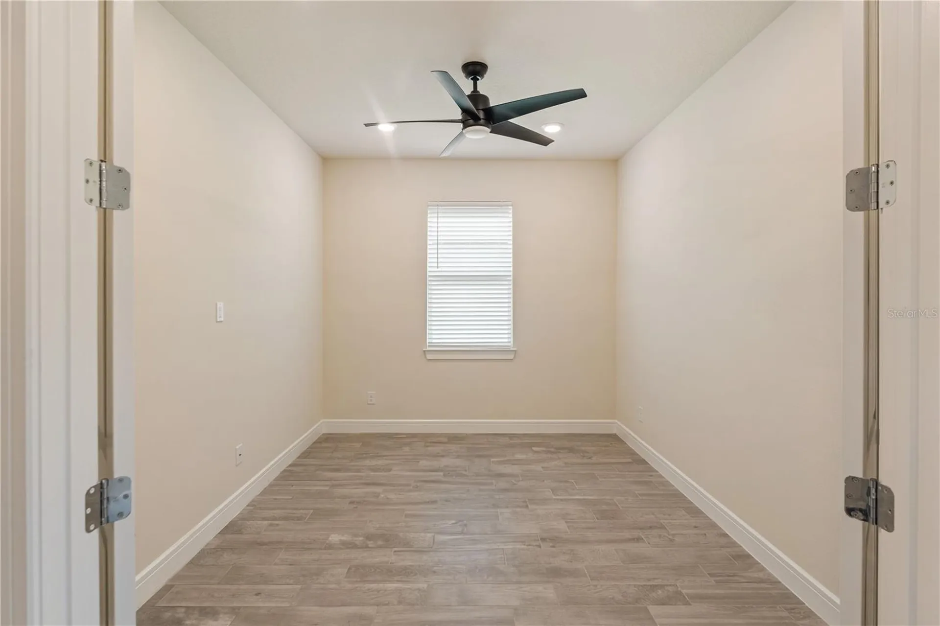 1994 Spring Shower Circle Kissimmee FL 34744